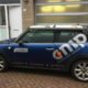 BMW Mini met stickers